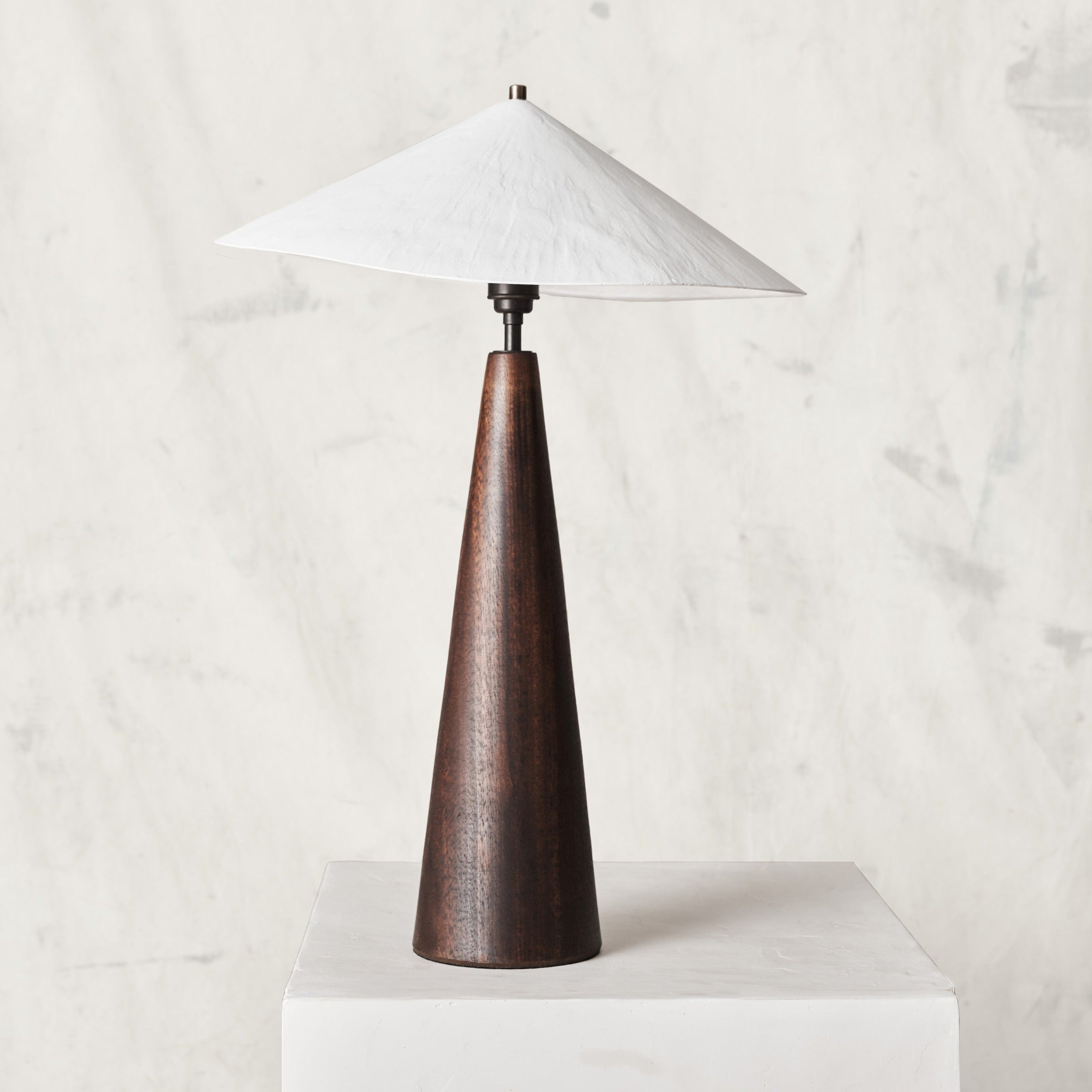 Wobble table lamp (dark base)